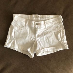 HOLLISTER Stretch Mid-Rise Cuffed Denim shorts